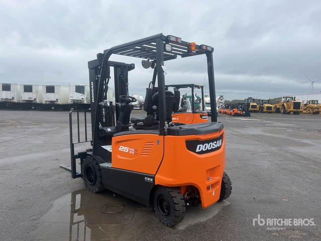 2023 Doosan B25X-7 PLUS (Unused) Electric Forklift - Forklift listrik: gambar 1 2023 Doosan B25X-7 PLUS (Unused) Electric Forklift - Forklift listrik: gambar 1