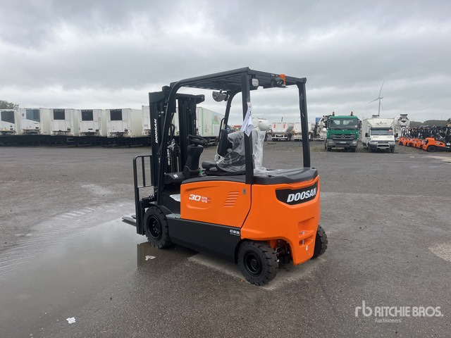 2023 Doosan B30X-7 PLUS (Unused) Electric Forklift - Forklift listrik: gambar 2 2023 Doosan B30X-7 PLUS (Unused) Electric Forklift - Forklift listrik: gambar 2