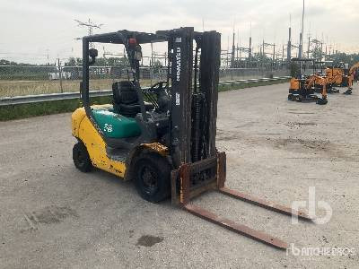 KOMATSU FT25T-16 2350 kg (Inoperable) - Forklift: gambar 4 KOMATSU FT25T-16 2350 kg (Inoperable) - Forklift: gambar 4