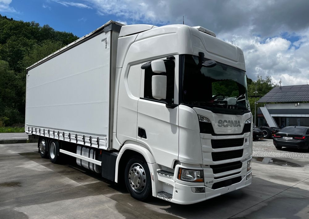 Scania R410 // 2018 Rok 6x2 // Retarder // Automat // Led // Navi // 77 // - Truk dengan terpal samping: gambar 3 Scania R410 // 2018 Rok 6x2 // Retarder // Automat // Led // Navi // 77 // - Truk dengan terpal samping: gambar 3