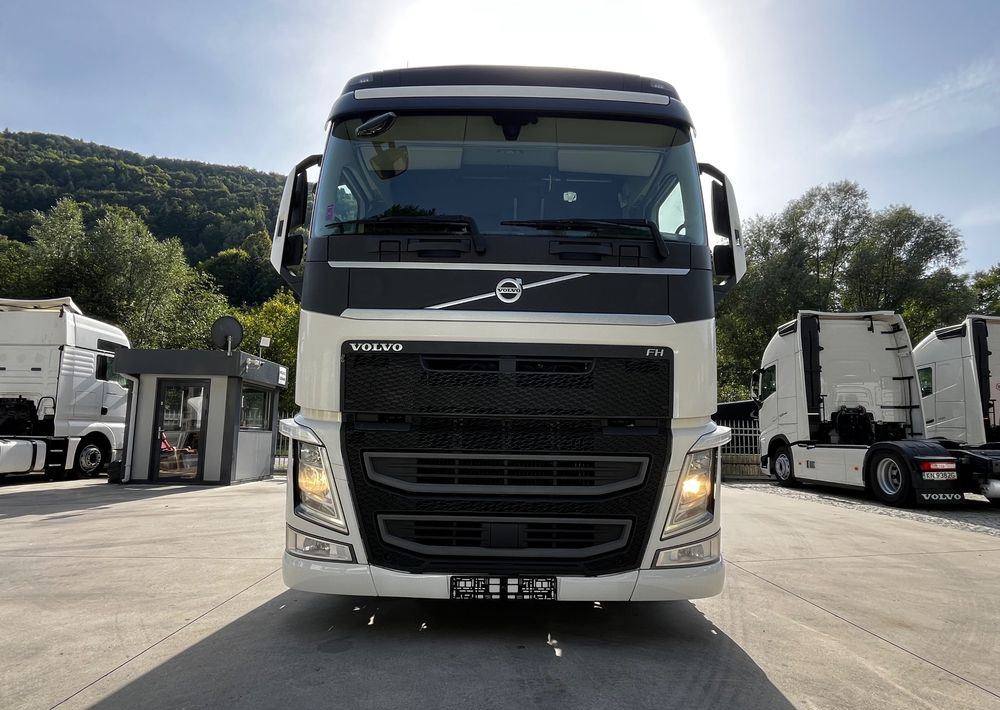 Volvo FH500 // 2016 // Mega // 2 zbiorniki // Z ruchu międzynarodowego // - Tractor head: gambar 2 Volvo FH500 // 2016 // Mega // 2 zbiorniki // Z ruchu międzynarodowego // - Tractor head: gambar 2