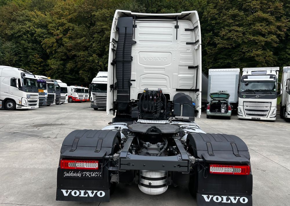 Volvo FH500 // Zamiana na starszy //New Face // Low Deck // Full Led // ACC // Globe XL // ParkClima // Zamiana za starszy - Tractor head: gambar 4 Volvo FH500 // Zamiana na starszy //New Face // Low Deck // Full Led // ACC // Globe XL // ParkClima // Zamiana za starszy - Tractor head: gambar 4