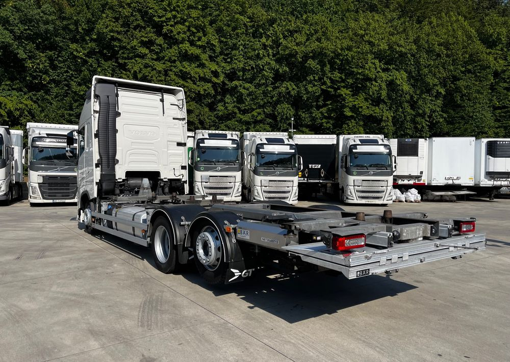 Volvo FH500 BDF 6x2 // Dolny zaczep // Euro 6 motor ! // New Face // XXL Cab // - Truk sasis: gambar 5 Volvo FH500 BDF 6x2 // Dolny zaczep // Euro 6 motor ! // New Face // XXL Cab // - Truk sasis: gambar 5