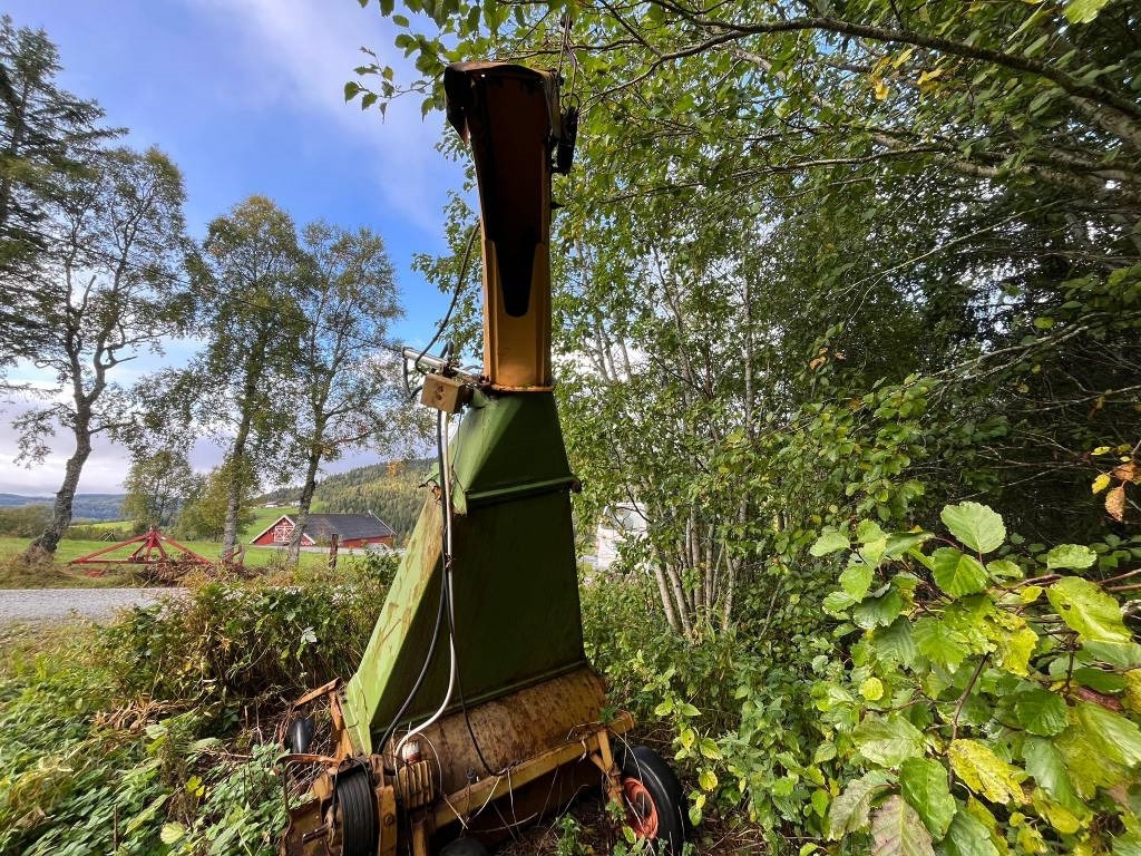 Annet Serigstad FS134 forage harvester - Pemanen hijauan tipe tarik: gambar 2 Annet Serigstad FS134 forage harvester - Pemanen hijauan tipe tarik: gambar 2