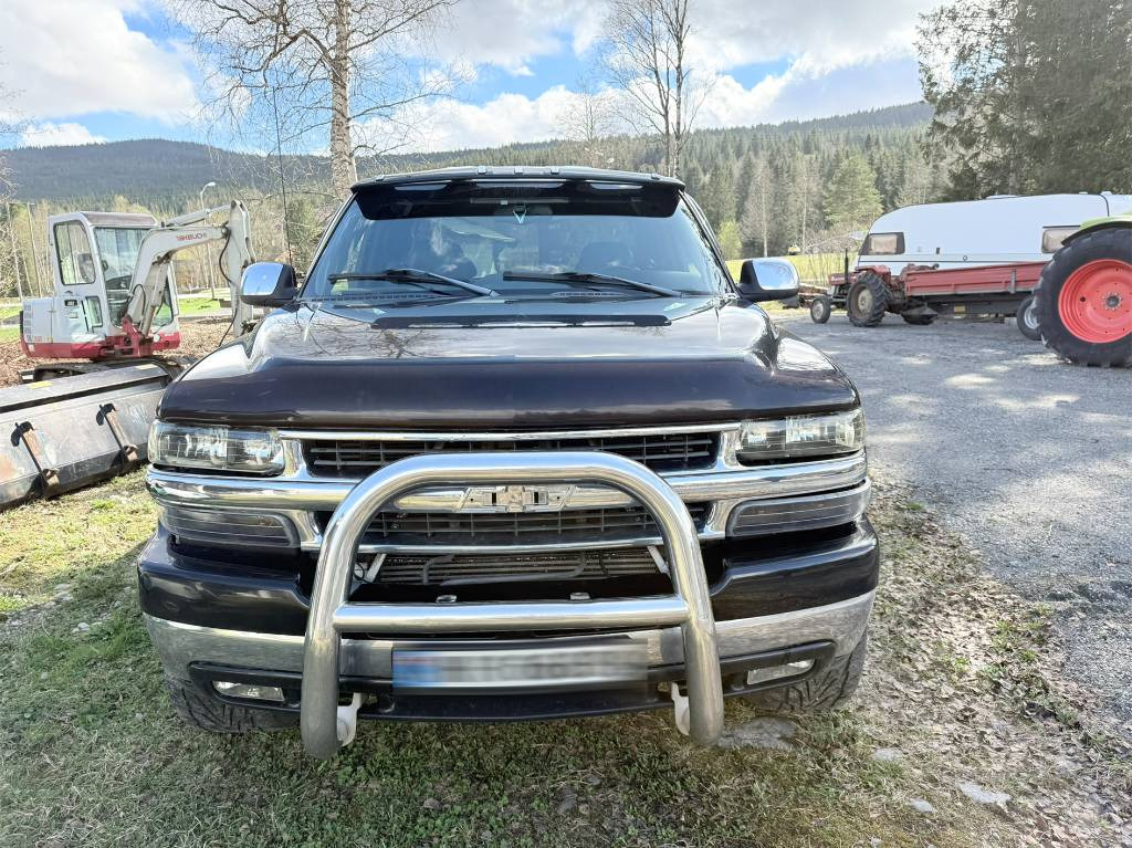 Chevrolet Silverado 2500 4x4 LT - Truk pikap: gambar 2 Chevrolet Silverado 2500 4x4 LT - Truk pikap: gambar 2