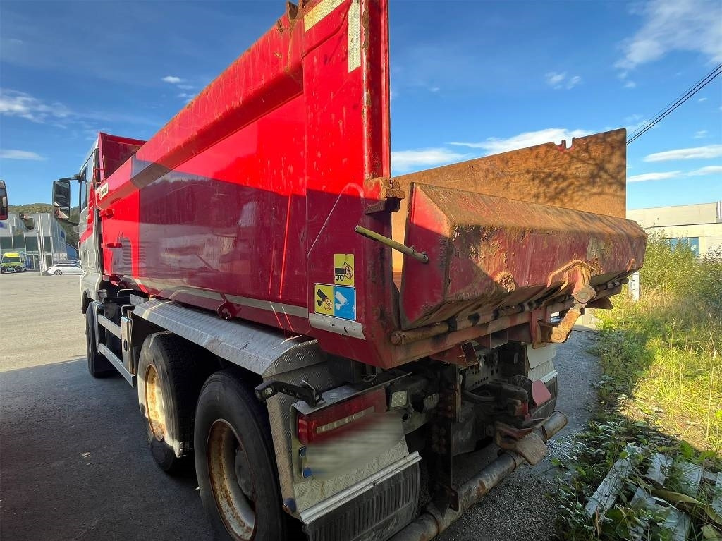 MAN TGX 26.580 6x4 - Truk jungkit: gambar 3 MAN TGX 26.580 6x4 - Truk jungkit: gambar 3