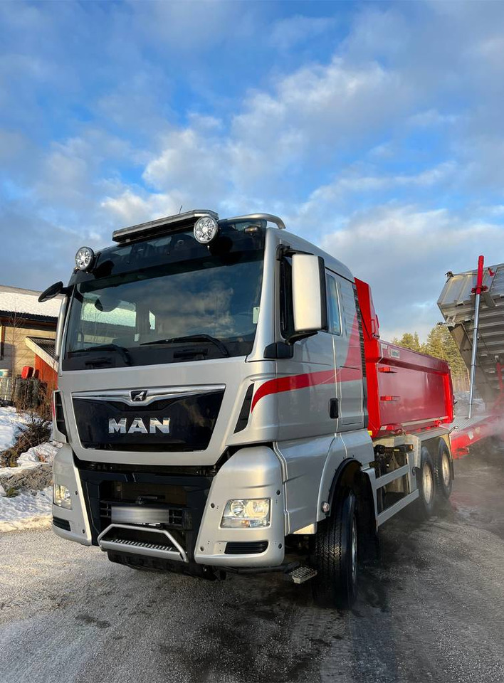 MAN TGX 26.580 6x4 - Truk jungkit: gambar 4 MAN TGX 26.580 6x4 - Truk jungkit: gambar 4