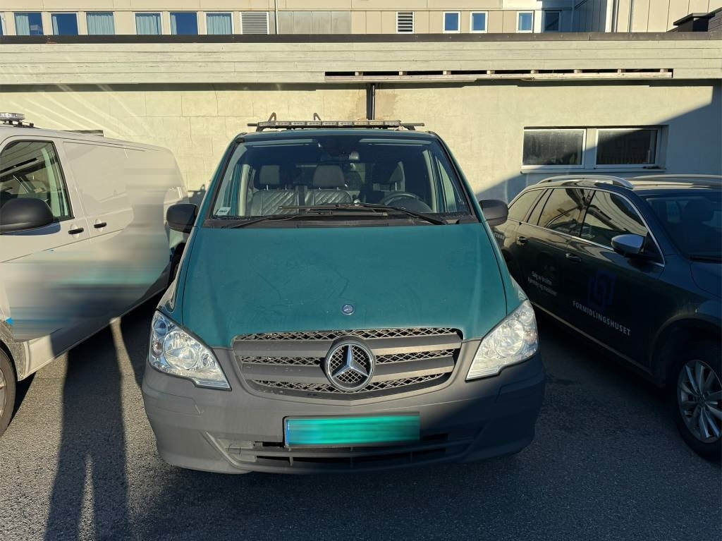 Mercedes-Benz Vito 116 CDI 4x4 - Van box: gambar 2 Mercedes-Benz Vito 116 CDI 4x4 - Van box: gambar 2