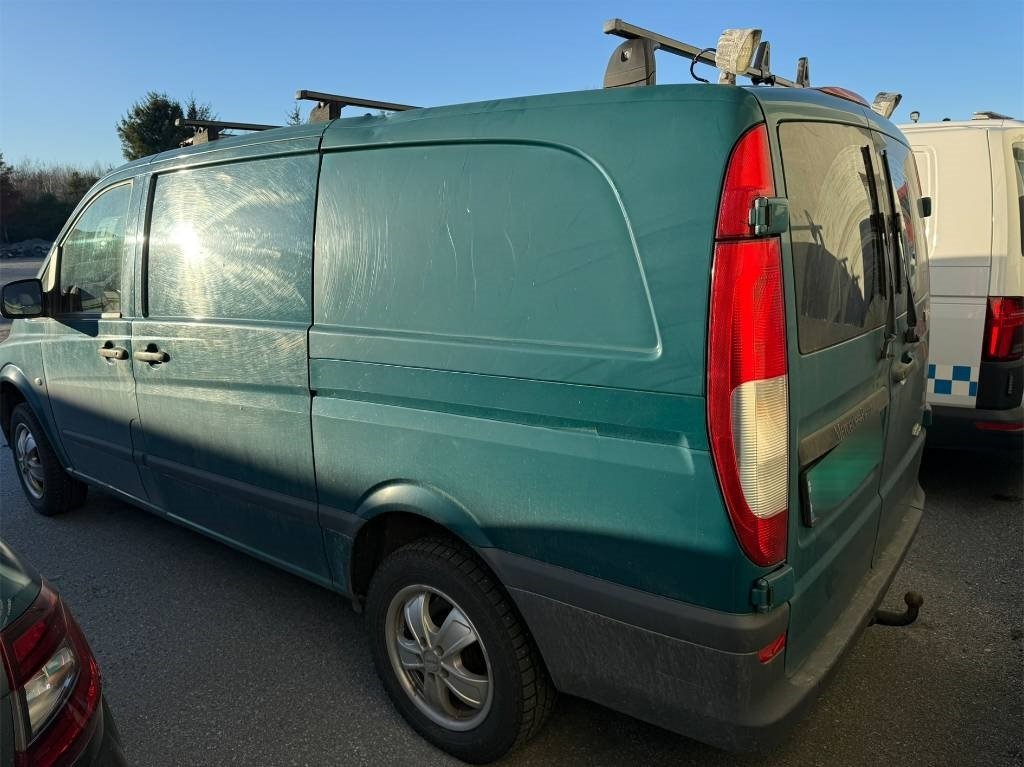 Mercedes-Benz Vito 116 CDI 4x4 - Van box: gambar 4 Mercedes-Benz Vito 116 CDI 4x4 - Van box: gambar 4