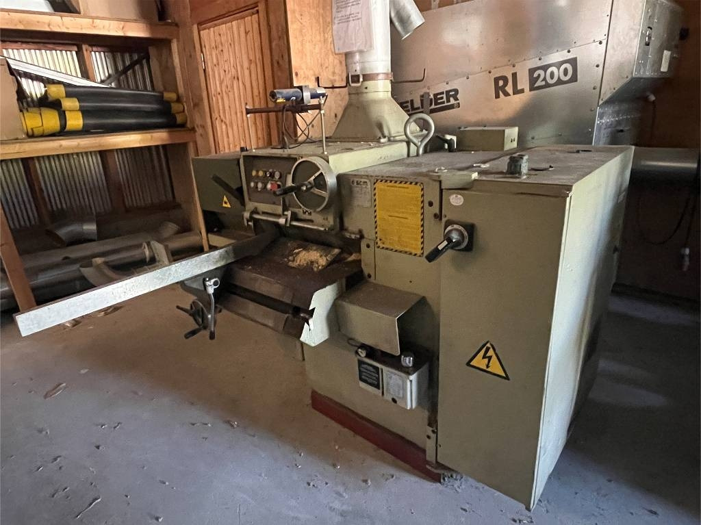 Annet SCM M3 Automatic multiblade rip saw - Peralatan lainnya: gambar 1 Annet SCM M3 Automatic multiblade rip saw - Peralatan lainnya: gambar 1