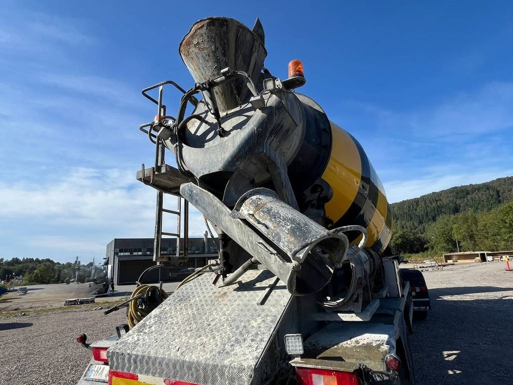 Mercedes-Benz Arocs 6X4 AMT BT 220 semi-trailer concrete mixer - Tractor head, Semi-trailer mixer beton: gambar 3 Mercedes-Benz Arocs 6X4 AMT BT 220 semi-trailer concrete mixer - Tractor head, Semi-trailer mixer beton: gambar 3