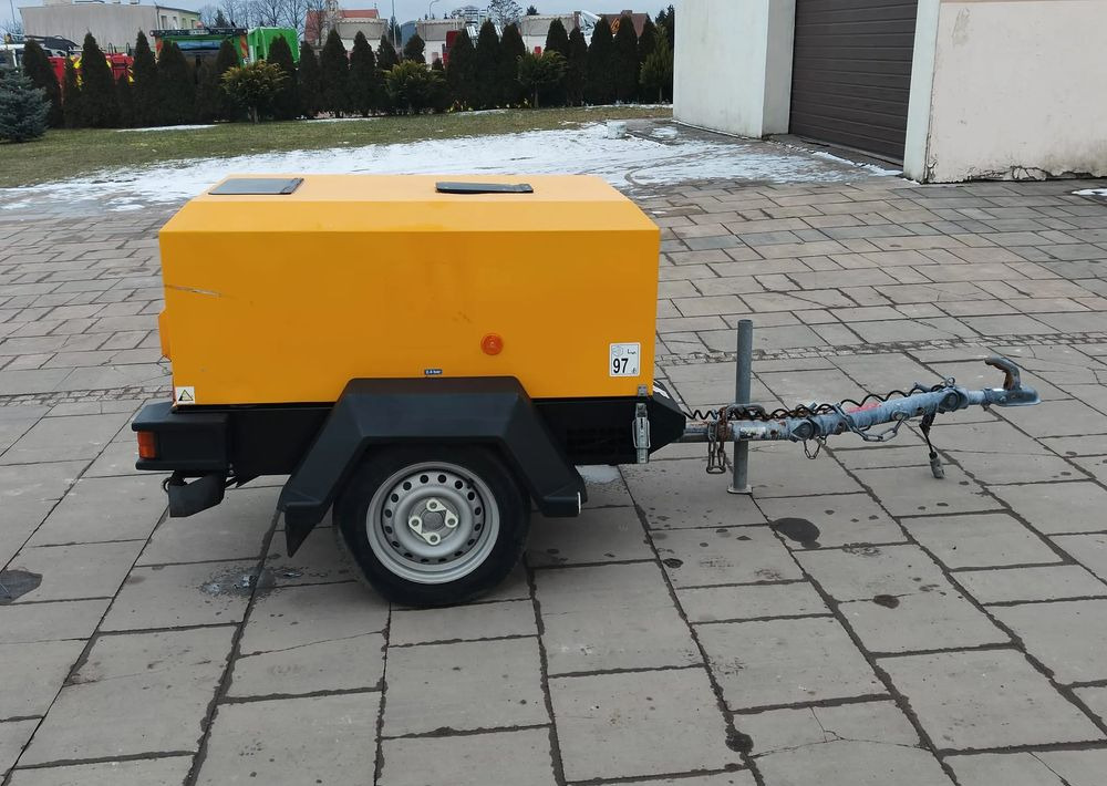 Doosan 7/20 - Kompresor udara: gambar 4 Doosan 7/20 - Kompresor udara: gambar 4
