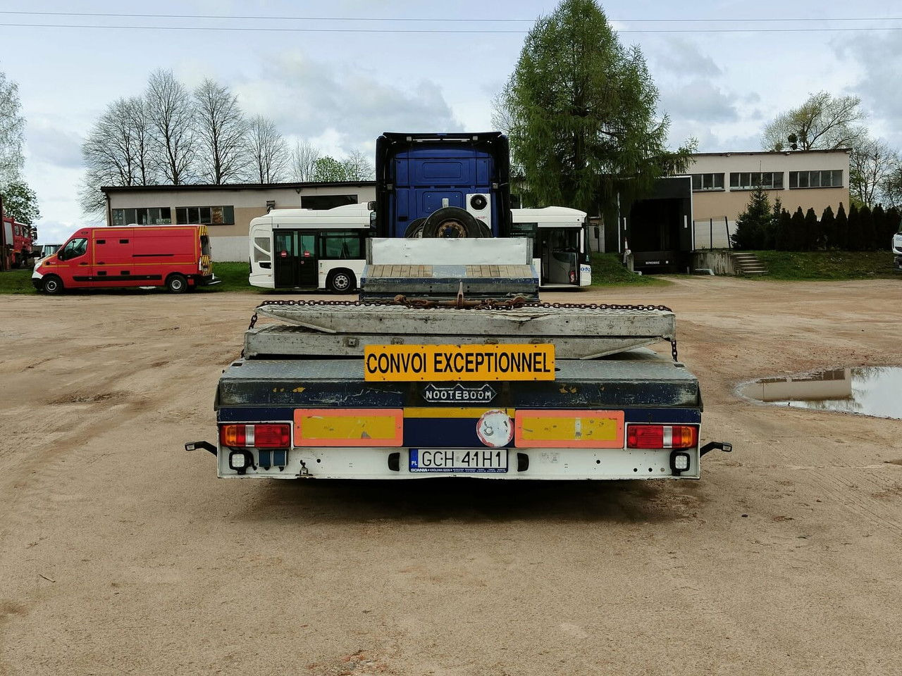 Nooteboom Osds-58-04V 58 000 DMC Odstępstwa - Semi-trailer low bed: gambar 2 Nooteboom Osds-58-04V 58 000 DMC Odstępstwa - Semi-trailer low bed: gambar 2