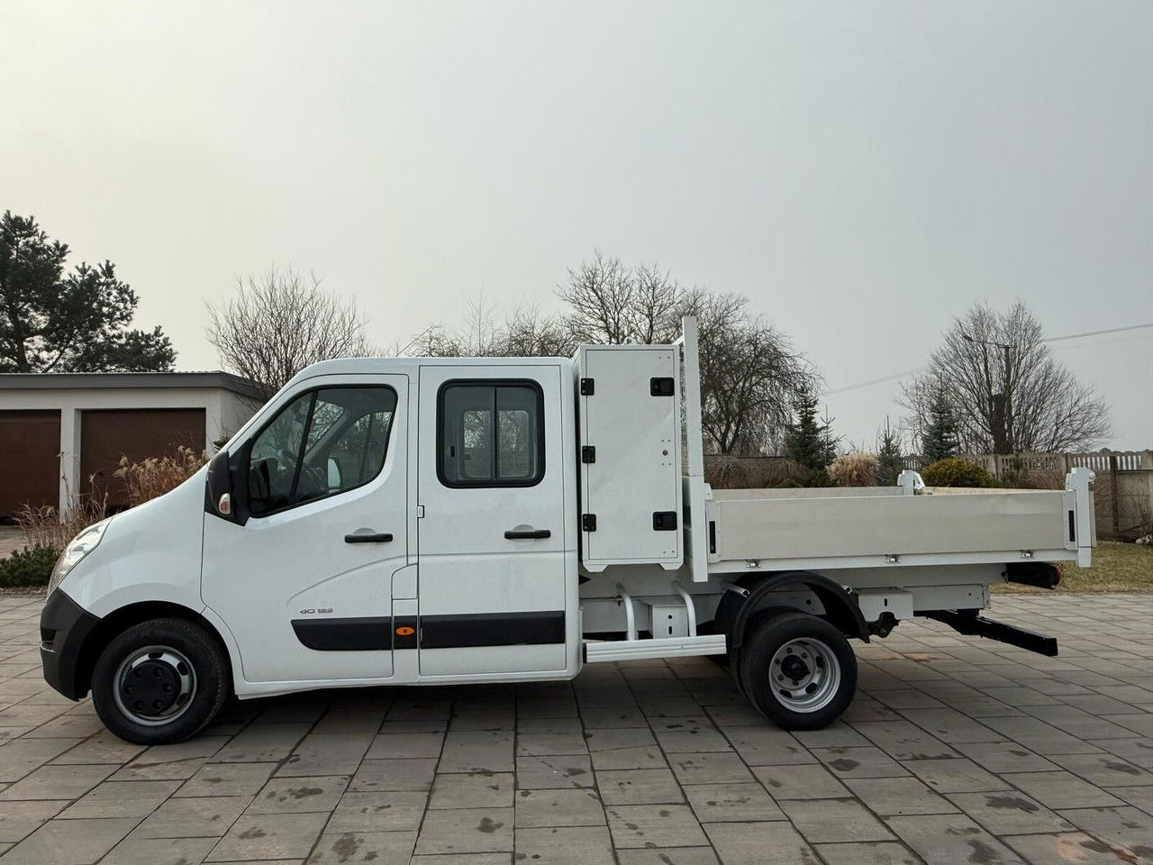 Renault Master - Van flatbed: gambar 5 Renault Master - Van flatbed: gambar 5
