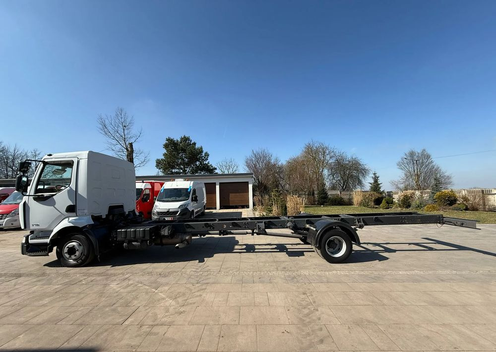 Renault Midlum 220 DXI - Truk sasis: gambar 5 Renault Midlum 220 DXI - Truk sasis: gambar 5