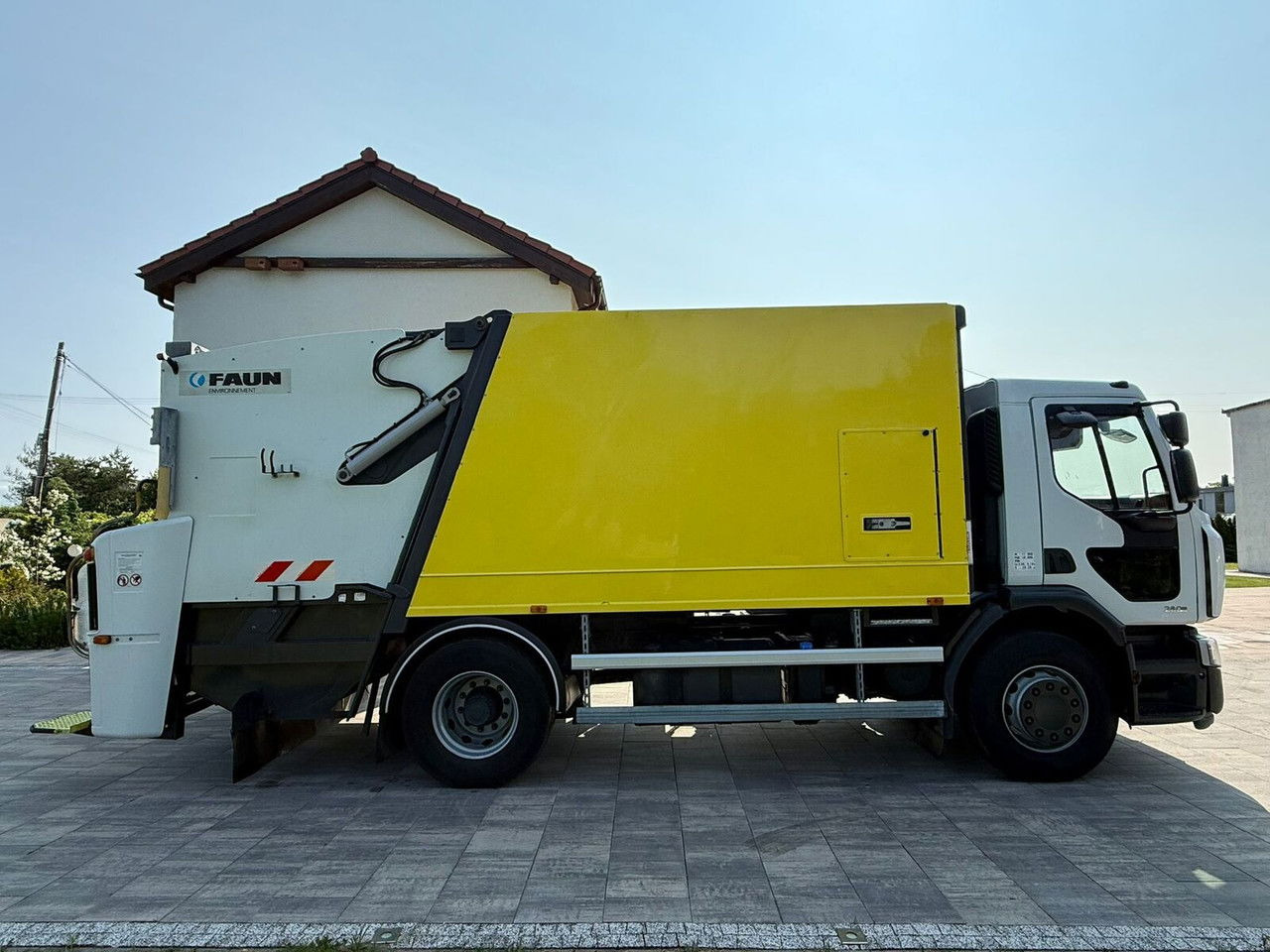 Renault Premium 280 DXI Śmieciarka Faun VR5.Untr Tylko 263TYS Przebiegu - Truk sampah: gambar 4 Renault Premium 280 DXI Śmieciarka Faun VR5.Untr Tylko 263TYS Przebiegu - Truk sampah: gambar 4