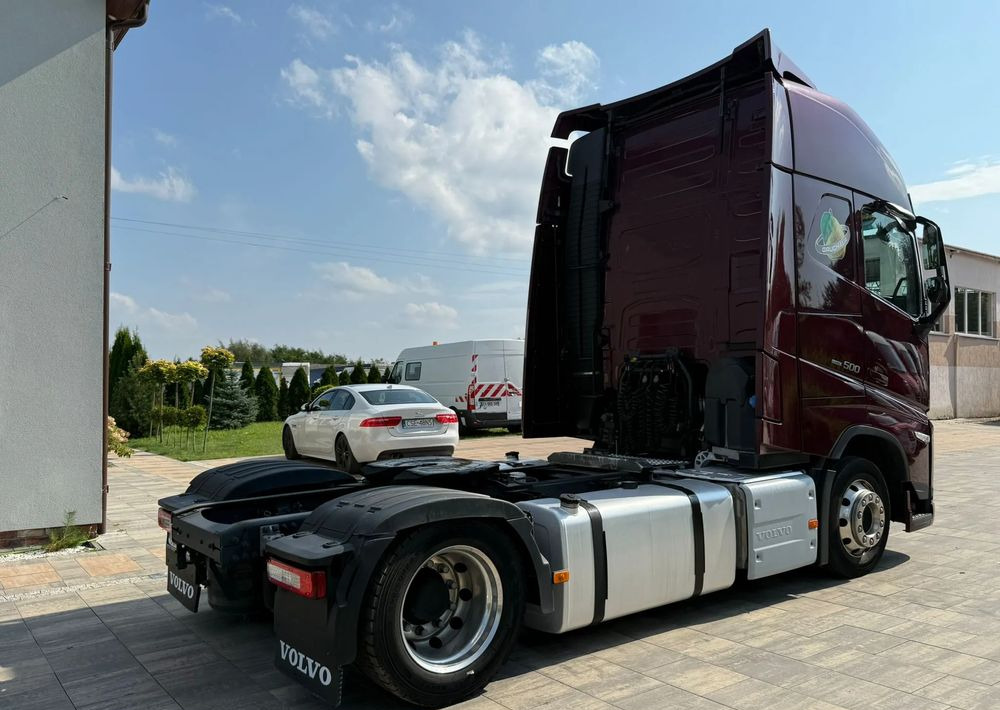 Volvo FH 500 - Tractor head: gambar 4 Volvo FH 500 - Tractor head: gambar 4