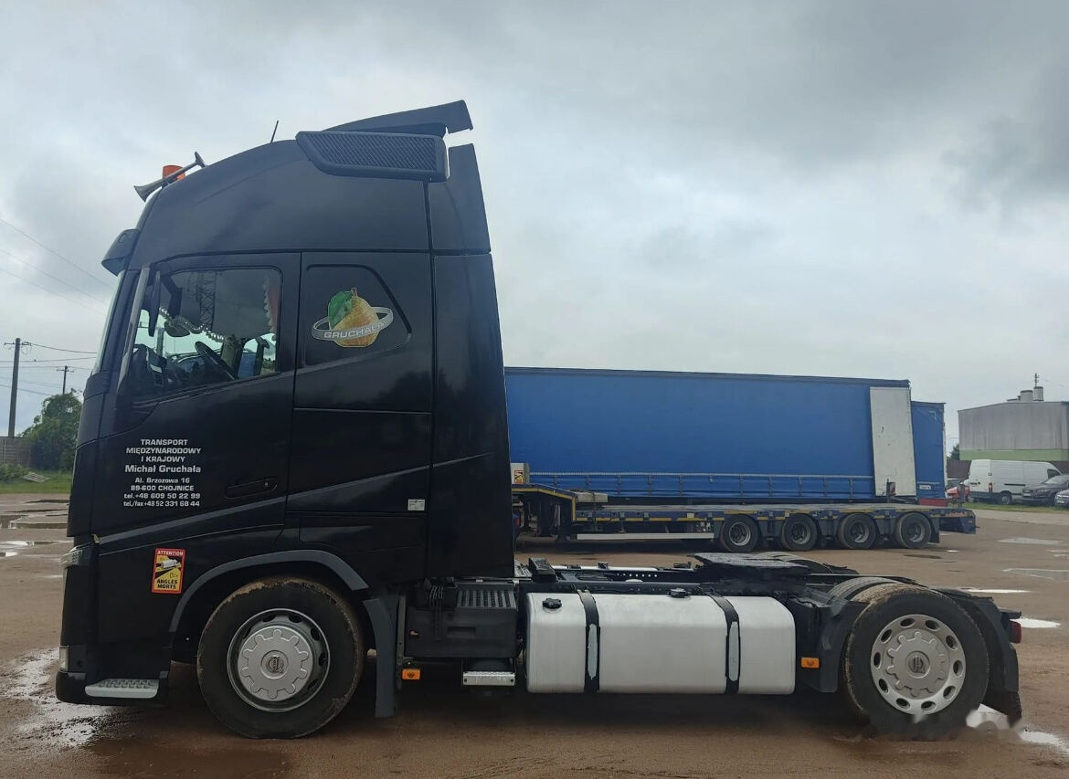 Volvo FH 500 - Tractor head: gambar 2 Volvo FH 500 - Tractor head: gambar 2