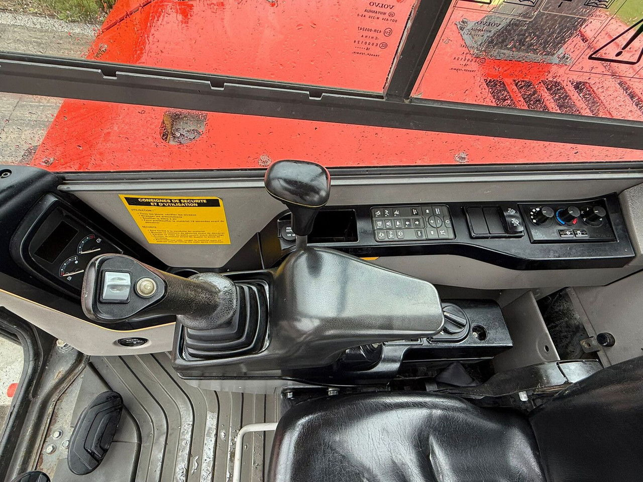 Ekskavator perayap Volvo ECR88D Koparka gąsienicowa 2017 rok Tylko 4701 MOT Ogodzin: gambar 13