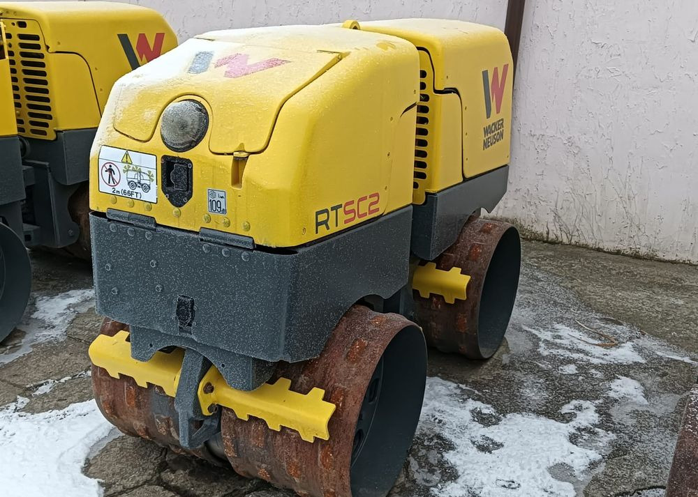 Wacker Neuson RT SC2 - Roller mini: gambar 1 Wacker Neuson RT SC2 - Roller mini: gambar 1