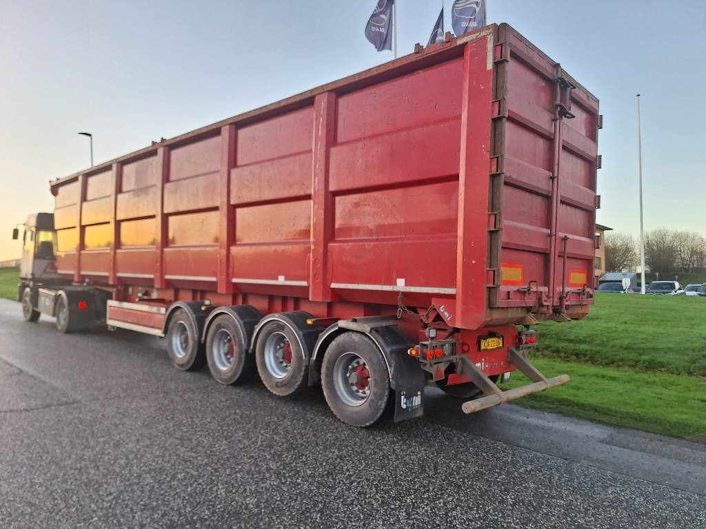 BMI 4 akslet 80 m3 HARDOX tiptrailer - Semi-trailer jungkit: gambar 1 BMI 4 akslet 80 m3 HARDOX tiptrailer - Semi-trailer jungkit: gambar 1
