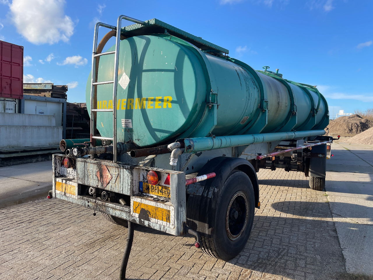 Burg Bitumen tank inox 14.000L - Trailer tangki: gambar 3 Burg Bitumen tank inox 14.000L - Trailer tangki: gambar 3