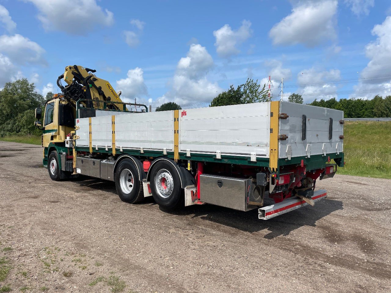 DAF CF 85.360 CF with Palfinger PK26002 with jib crane - Truk derek: gambar 5 DAF CF 85.360 CF with Palfinger PK26002 with jib crane - Truk derek: gambar 5