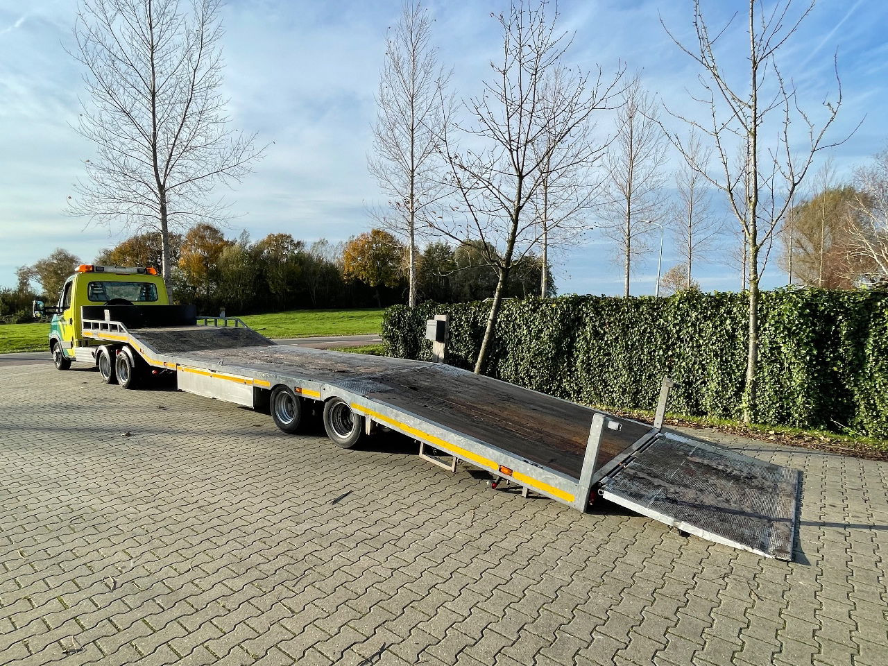 Iveco Daily 35C18 - Tractor head mini, Semi-trailer autotransporter: gambar 3 Iveco Daily 35C18 - Tractor head mini, Semi-trailer autotransporter: gambar 3