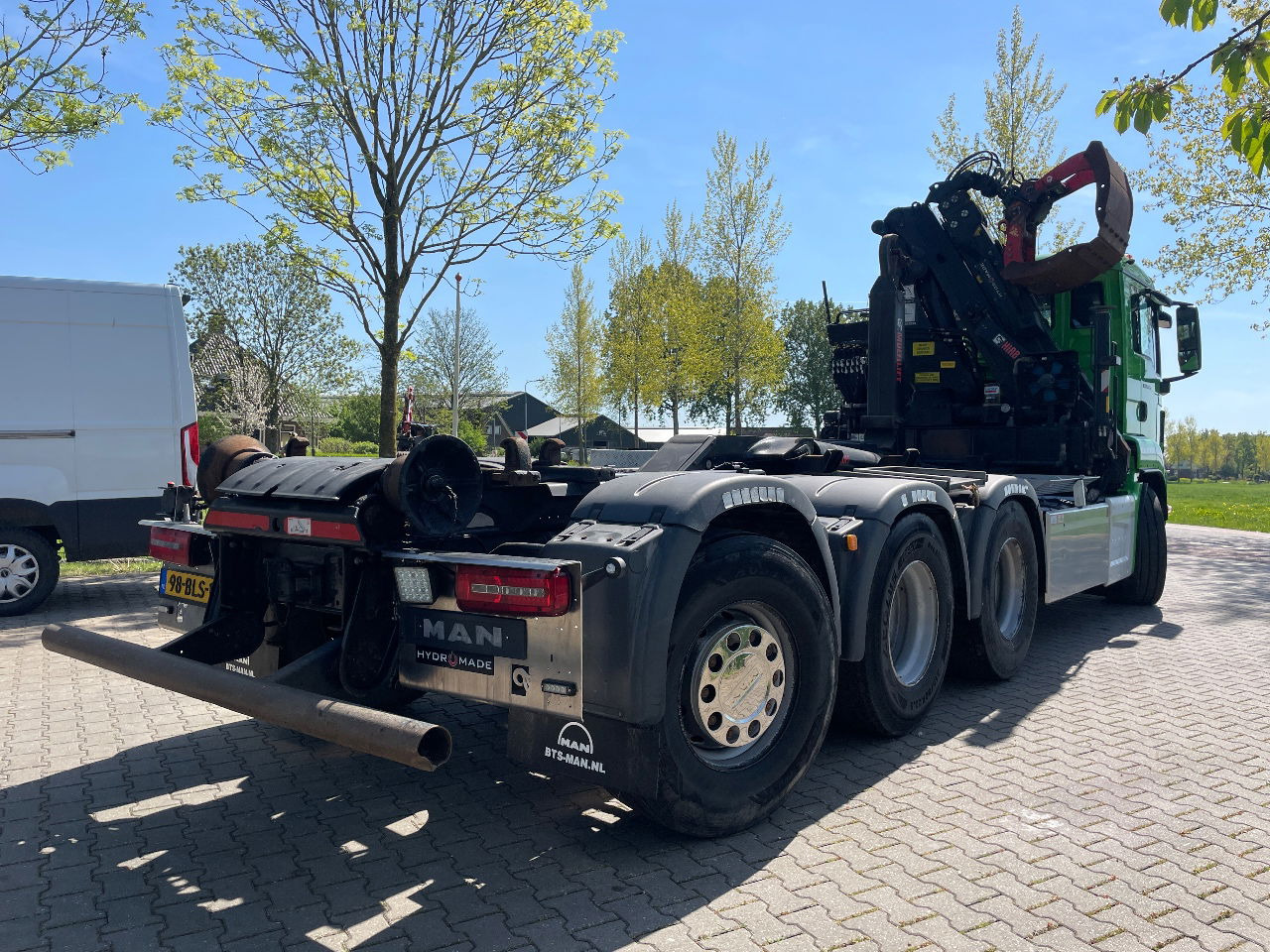 MAN TGS 35.420 met hiab 19tm Z kraan en 26t haakarm, bouwjaar 2018 - Pengangkut kontainer/ Container truck, Truk derek: gambar 4 MAN TGS 35.420 met hiab 19tm Z kraan en 26t haakarm, bouwjaar 2018 - Pengangkut kontainer/ Container truck, Truk derek: gambar 4