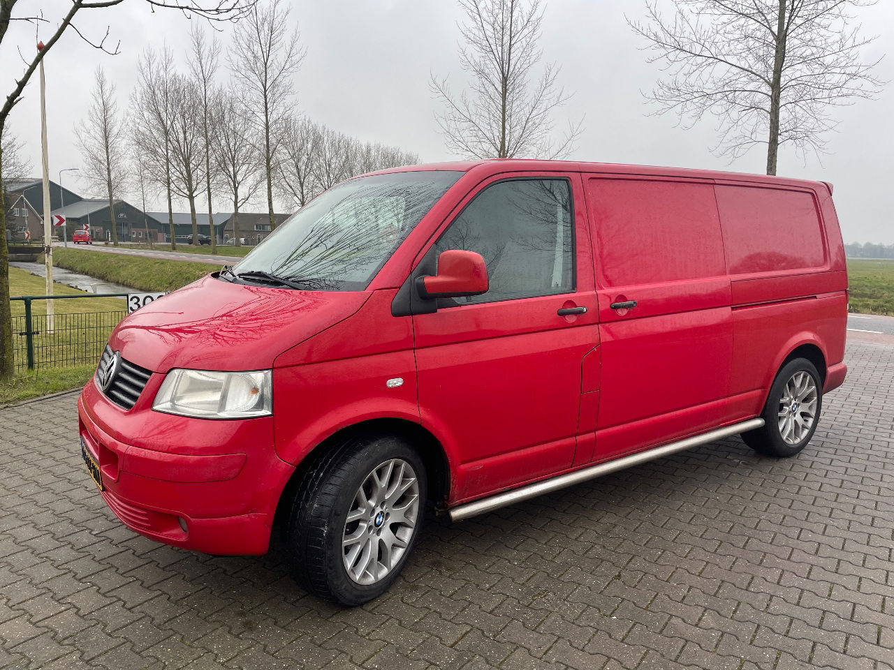 Volkswagen Transporter t5 2.5 L2 dubbele schuifdeur - Van kecil: gambar 2 Volkswagen Transporter t5 2.5 L2 dubbele schuifdeur - Van kecil: gambar 2