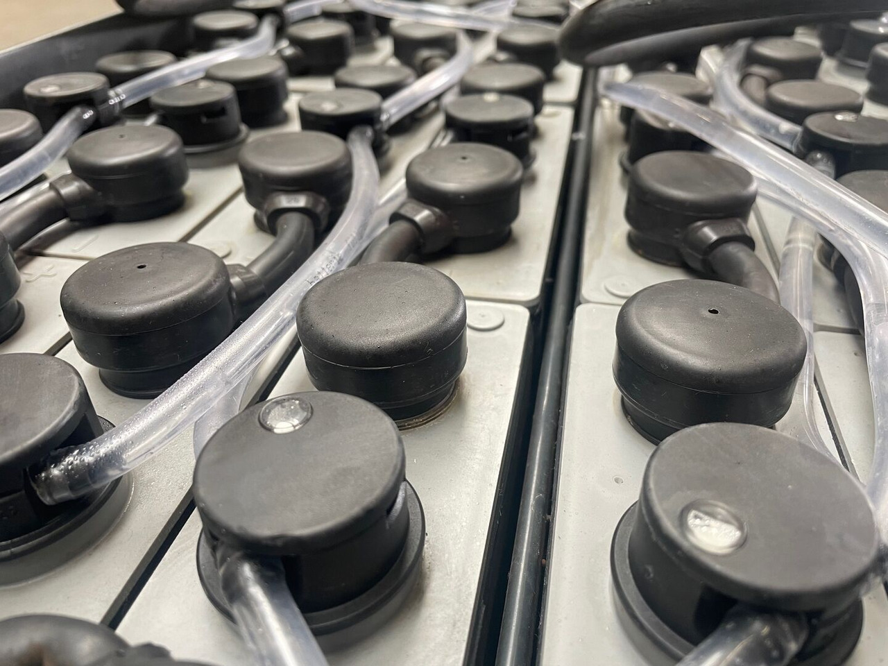 80 Volt I 3 EPzS 240 - Baterai untuk Peralatan untuk menangani material: gambar 3 80 Volt I 3 EPzS 240 - Baterai untuk Peralatan untuk menangani material: gambar 3