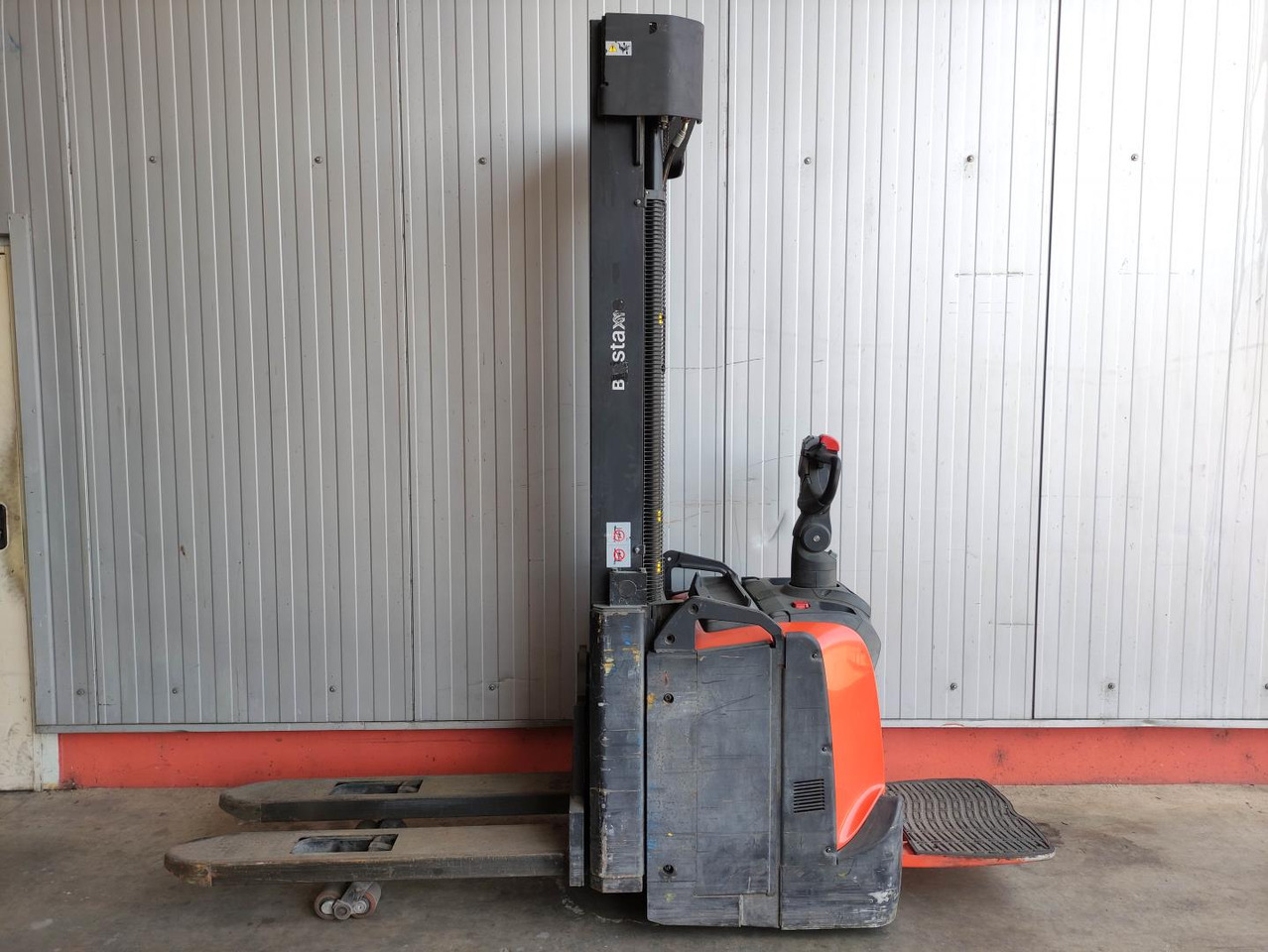 BT SPE140 L - Penumpuk: gambar 1 BT SPE140 L - Penumpuk: gambar 1