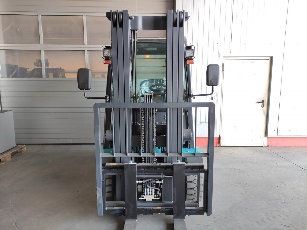 Baoli KBE30 - Forklift listrik: gambar 3 Baoli KBE30 - Forklift listrik: gambar 3