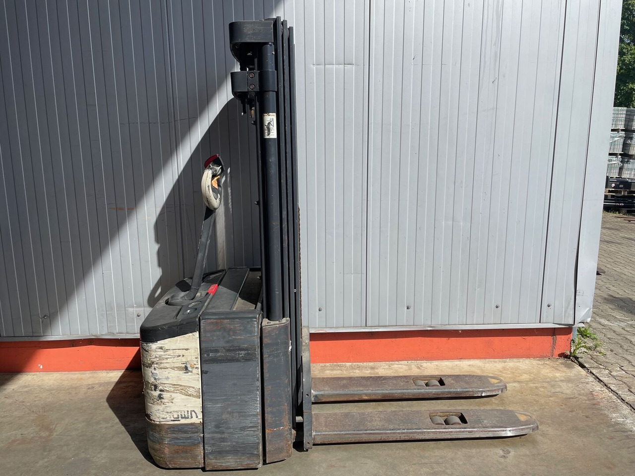 Crown WE2300 1.6 TT - Penumpuk: gambar 2 Crown WE2300 1.6 TT - Penumpuk: gambar 2