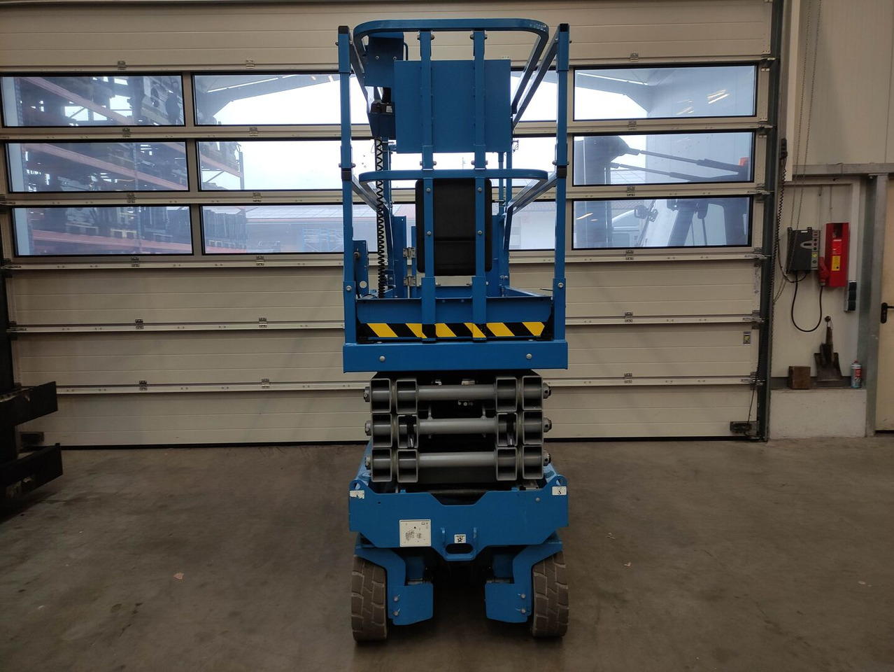 Genie GS2632 - Scissor lifts: gambar 3 Genie GS2632 - Scissor lifts: gambar 3