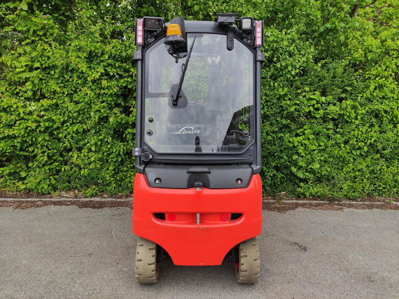Linde E16PH-02-386-EVO - Forklift listrik: gambar 4 Linde E16PH-02-386-EVO - Forklift listrik: gambar 4