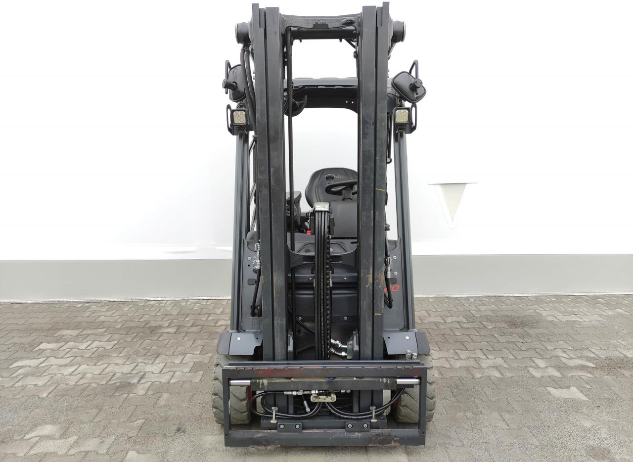 Linde E20L-02-386-EVO - Forklift listrik: gambar 3 Linde E20L-02-386-EVO - Forklift listrik: gambar 3
