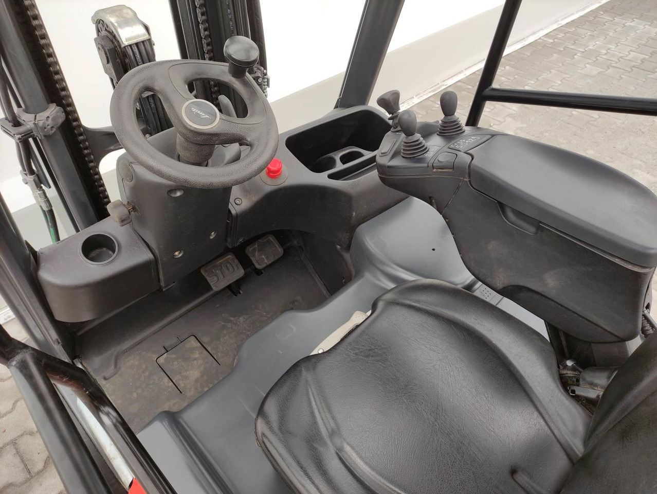 Linde E20L-02-386-EVO - Forklift listrik: gambar 5 Linde E20L-02-386-EVO - Forklift listrik: gambar 5