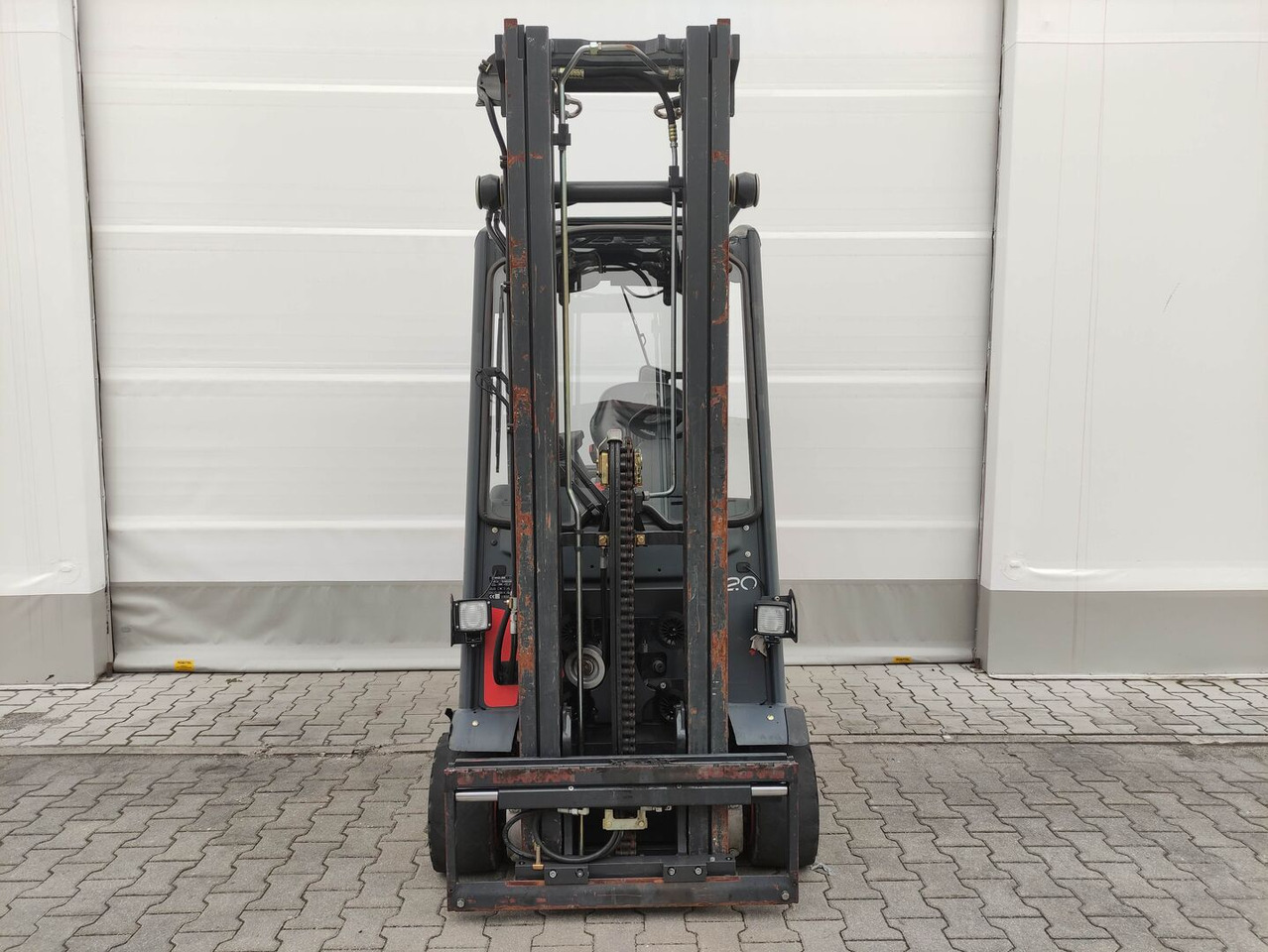 Linde E20PH-01-386 - Forklift listrik: gambar 3 Linde E20PH-01-386 - Forklift listrik: gambar 3