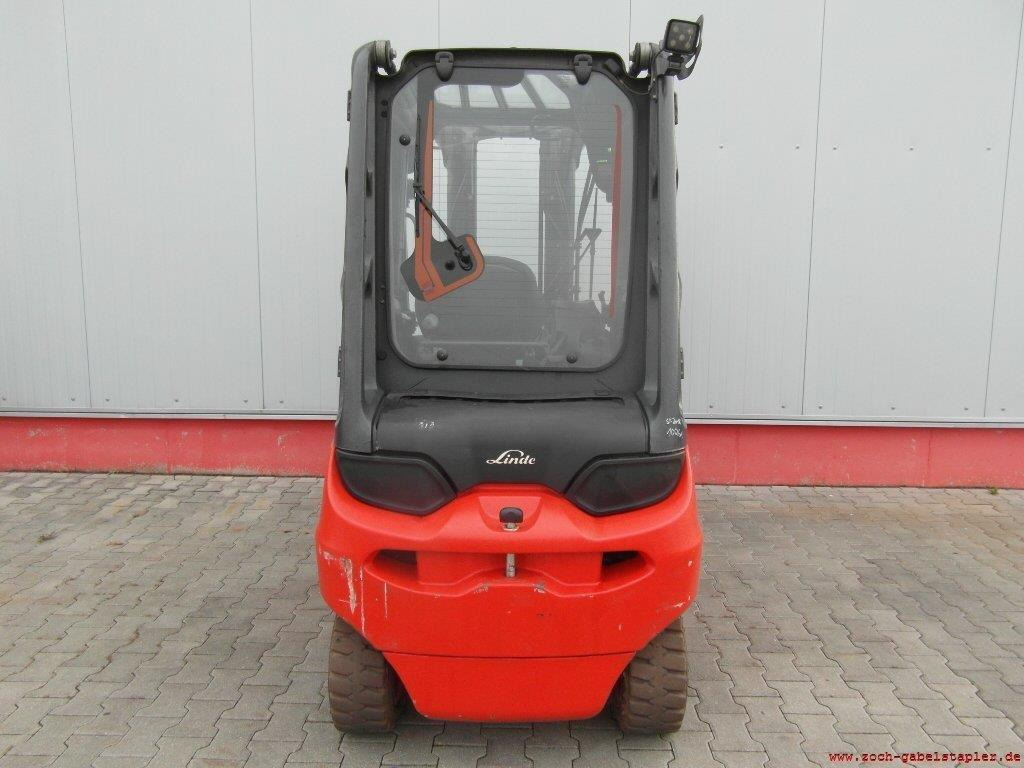 Linde E30-01-387 - Forklift listrik: gambar 4 Linde E30-01-387 - Forklift listrik: gambar 4