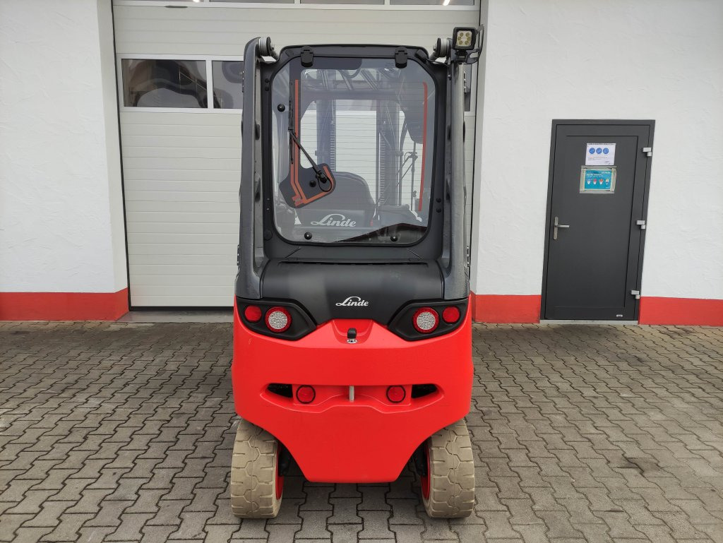 Linde E35HL-01-387 *Batterie NEU* - Forklift listrik: gambar 4 Linde E35HL-01-387 *Batterie NEU* - Forklift listrik: gambar 4