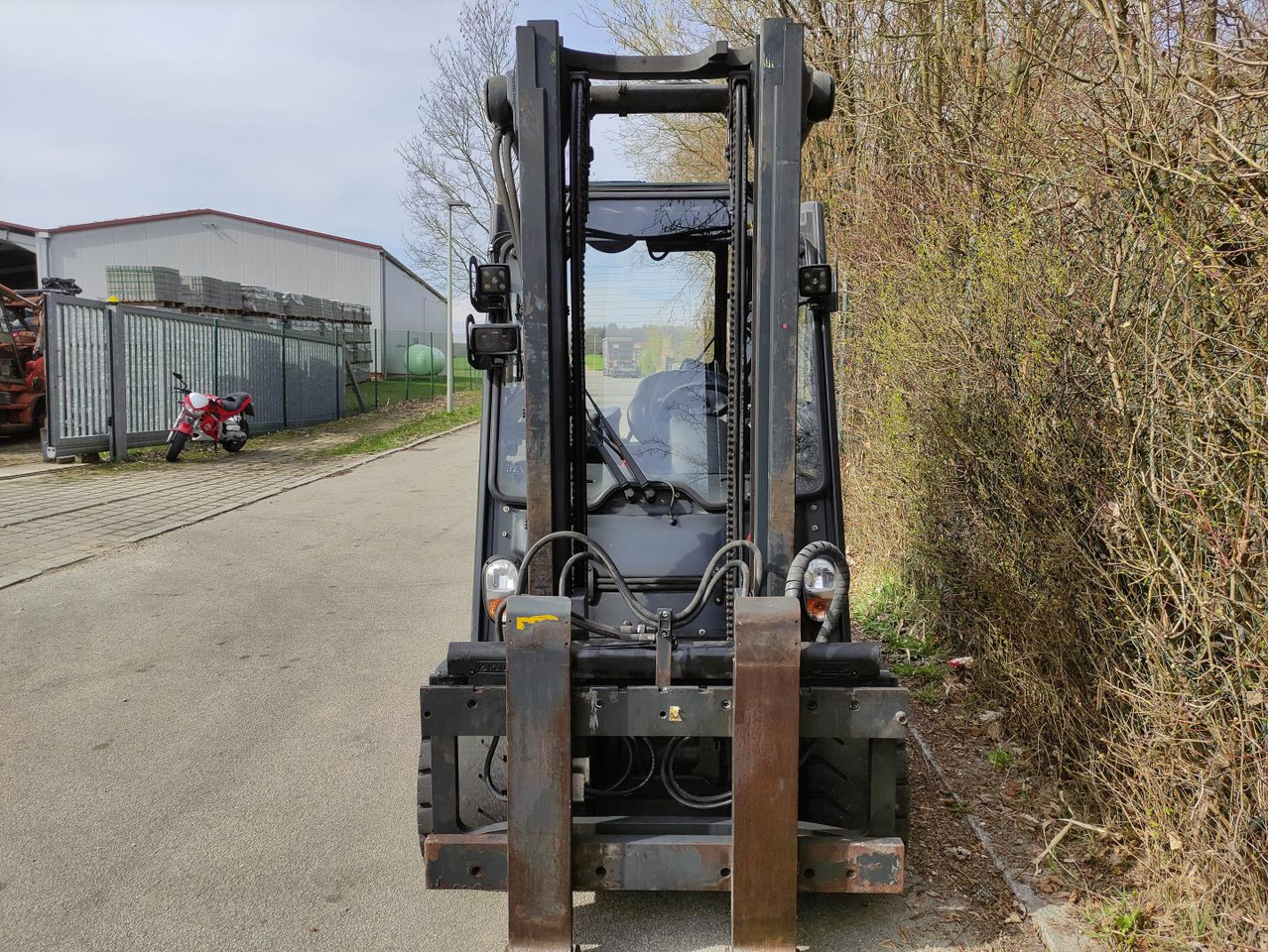 Linde E35L-01-387 - Forklift listrik: gambar 3 Linde E35L-01-387 - Forklift listrik: gambar 3