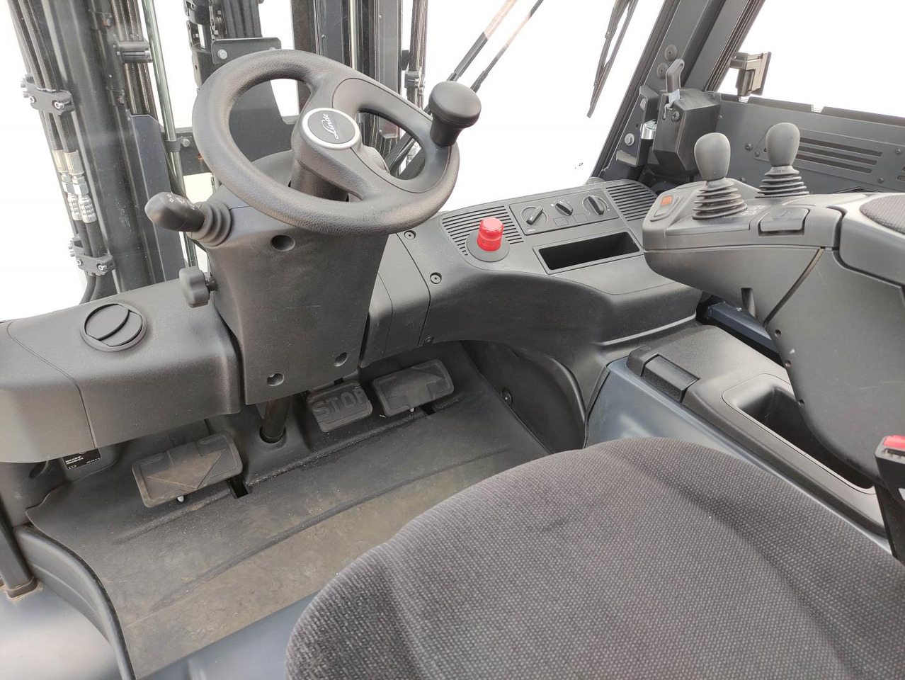 Linde E50HL-388 - Forklift listrik: gambar 5 Linde E50HL-388 - Forklift listrik: gambar 5