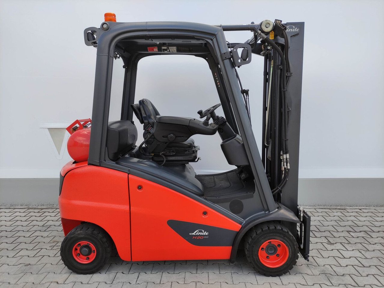 Linde H20T-01-391 EVO - Forklift: gambar 2 Linde H20T-01-391 EVO - Forklift: gambar 2