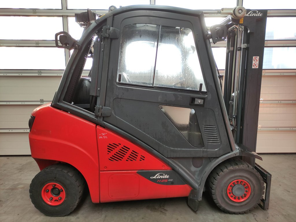 Linde H25T-02-392 EVO - Forklift: gambar 2 Linde H25T-02-392 EVO - Forklift: gambar 2