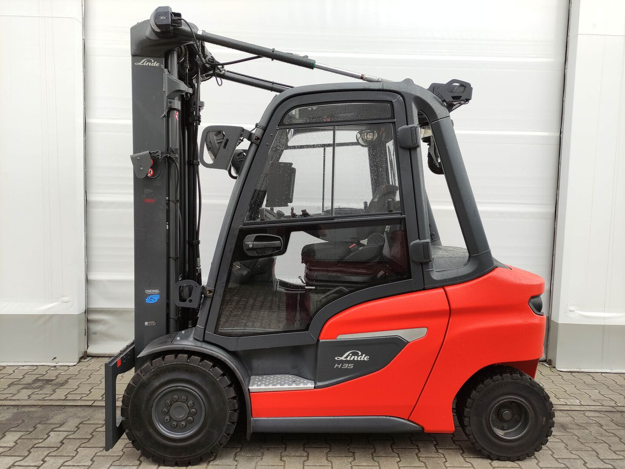 Linde H35D-01-120 (LACK NEU) - Forklift diesel: gambar 1 Linde H35D-01-120 (LACK NEU) - Forklift diesel: gambar 1
