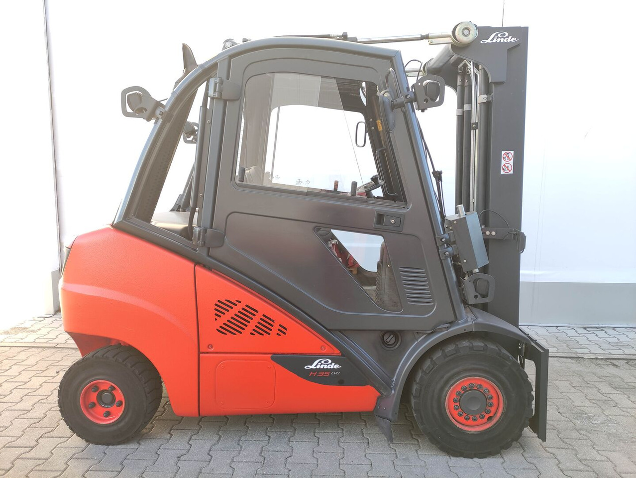 Linde H35D-393-02 EVO / LACK NEU - Forklift diesel: gambar 2 Linde H35D-393-02 EVO / LACK NEU - Forklift diesel: gambar 2