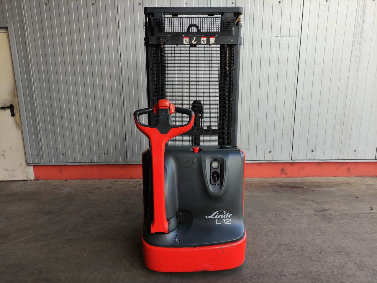 Linde L12i-1172 - Penumpuk: gambar 4 Linde L12i-1172 - Penumpuk: gambar 4