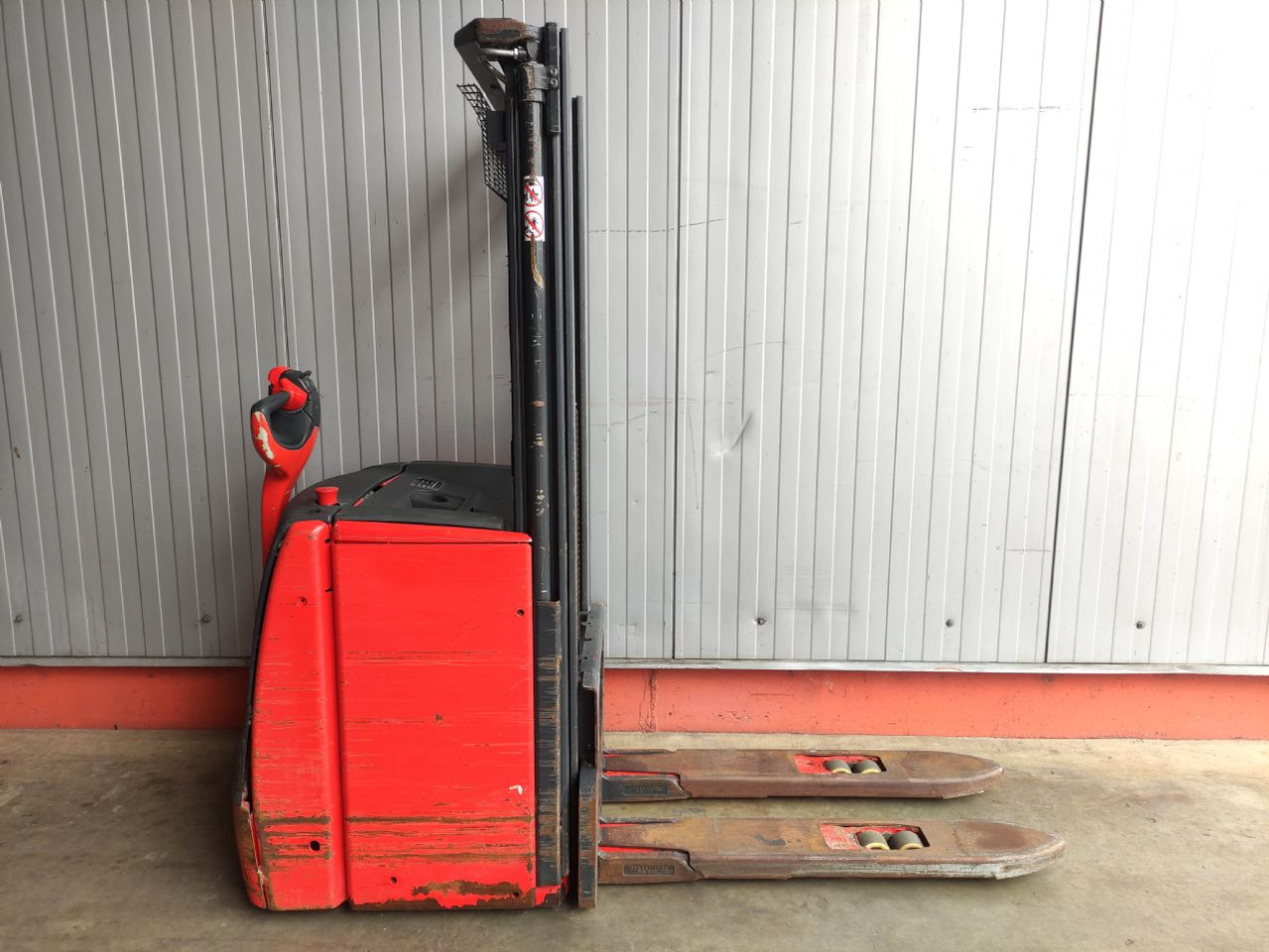Linde L14-1173 - Penumpuk: gambar 2 Linde L14-1173 - Penumpuk: gambar 2