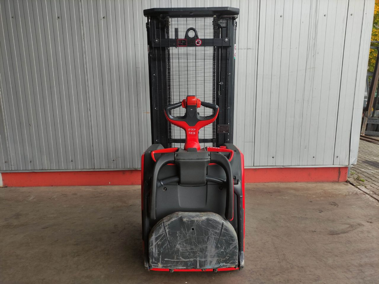 Linde L14 APi - Penumpuk: gambar 4 Linde L14 APi - Penumpuk: gambar 4